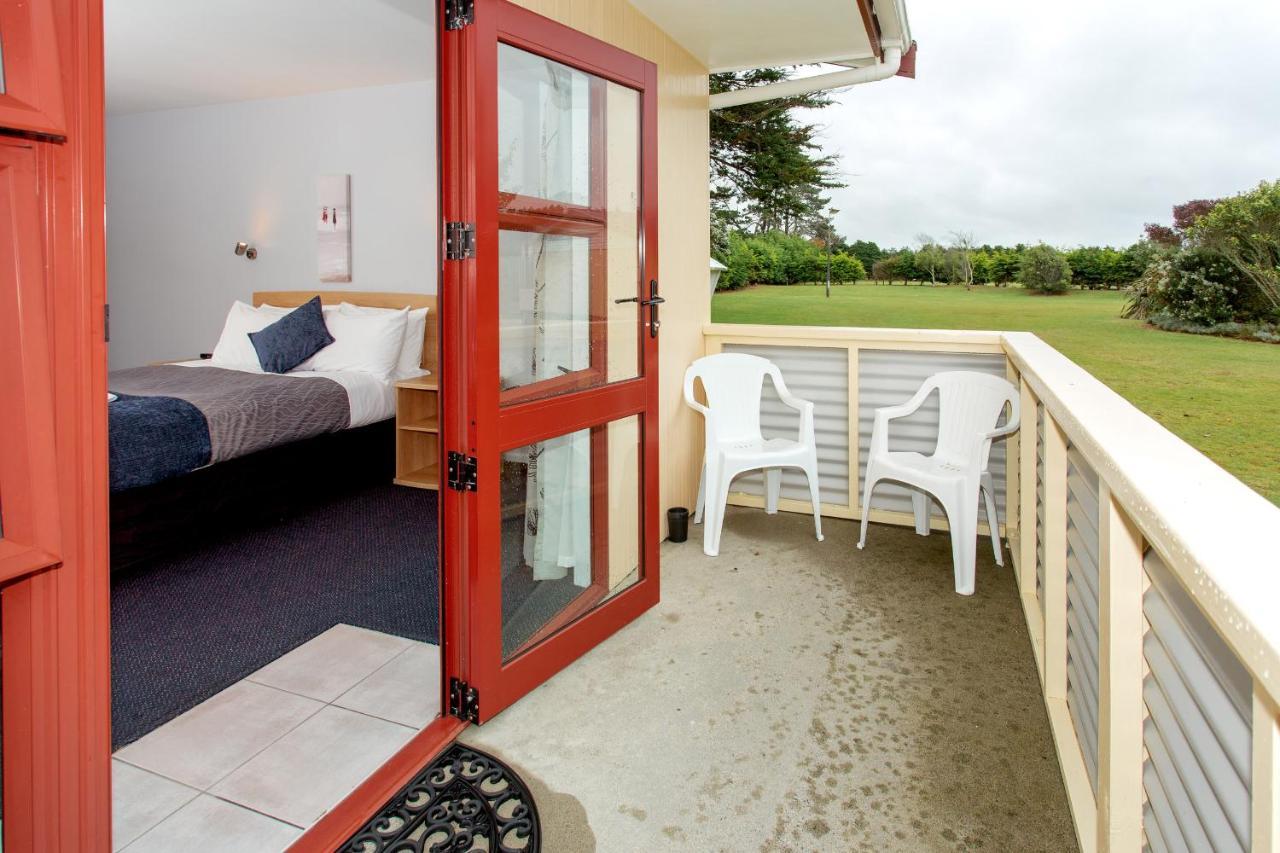 Carters Beach Top 10 Holiday Park Westport Esterno foto